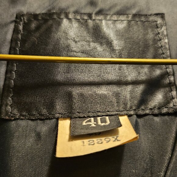 Men’s Mario Delfino Black Leather Vest Size 40 - GUC - Picture 7 of 7